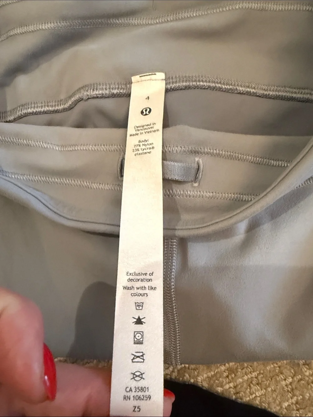 Lululemon Women’s Gray High Rise Leggings Size 4 Drawstring Athletic Yoga Pants